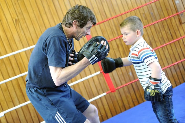Boxing lessons Stewart McInlay and Ryan Redmond.