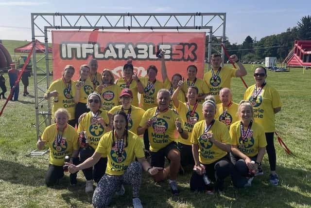 Emma McGurk and fitness friends raise cash for Marie Curie. Pic: Contributed