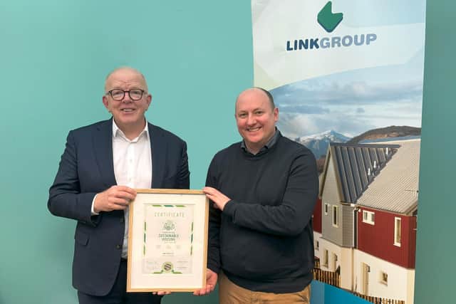 Ritterwald director of business development Ad Hereijgers presents the 'Frontrunner' certificate to Link sustainability manager Andy Jack
(Picture: Submitted)