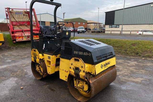 A road roller similar to the one pictured above was stolen from a Falkirk Council yard in Bantaskine Street, Falkirk on Wednesday. Contributed.
