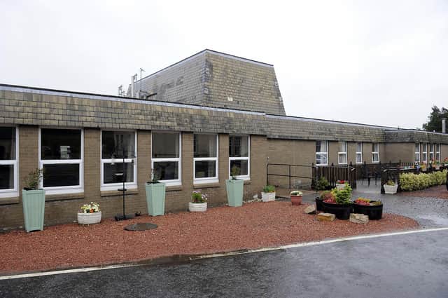 Picture Michael Gillen. St Michael's Hospital, Linlithgow.