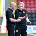 Stenhousemuir boss Gary Naysmith with his assistant Brown Ferguson on the touchline last Saturday during the play-off tie (Photo: Michael Gillen)