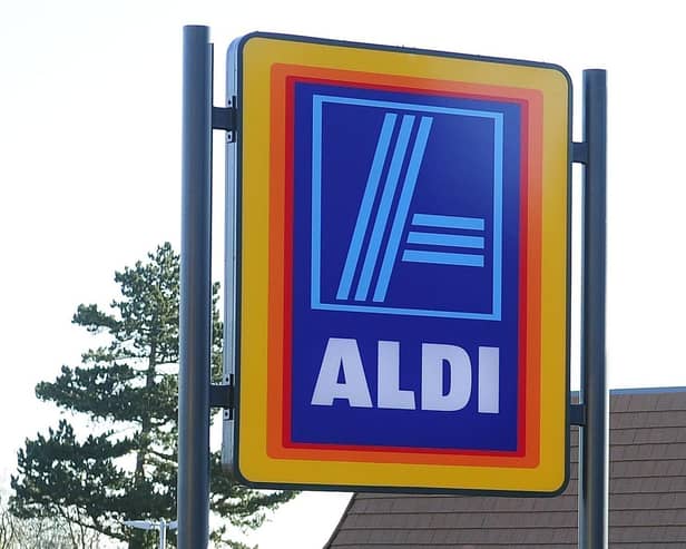 Falkirk area Aldi stores helped provide 4000 meals to those who need it most over the Easter holidays(Piicture: Michael Gillen, National World)