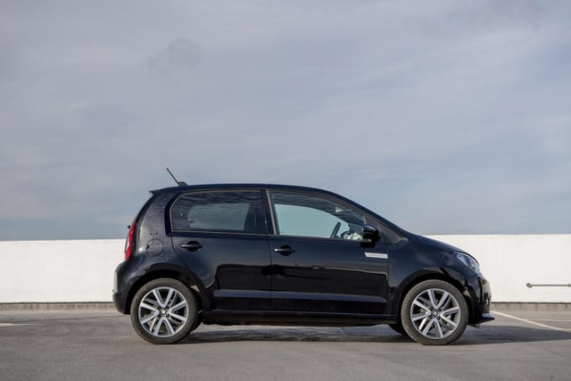 This is the first of Seat’s electrified range. An all-electric version of Seat’s existing compact five-door city car, the Mii offers 82bhp and a massive 156lb/ft from its single electric motor, meaning it can reach 31mph from a standstill in only 3.9 seconds. The car’s 36.8kWh battery provides up to 160 miles of range from a single charge, based on the WLTP test cycle and allows for rapid charging to 80 per cent capacity in an hour.