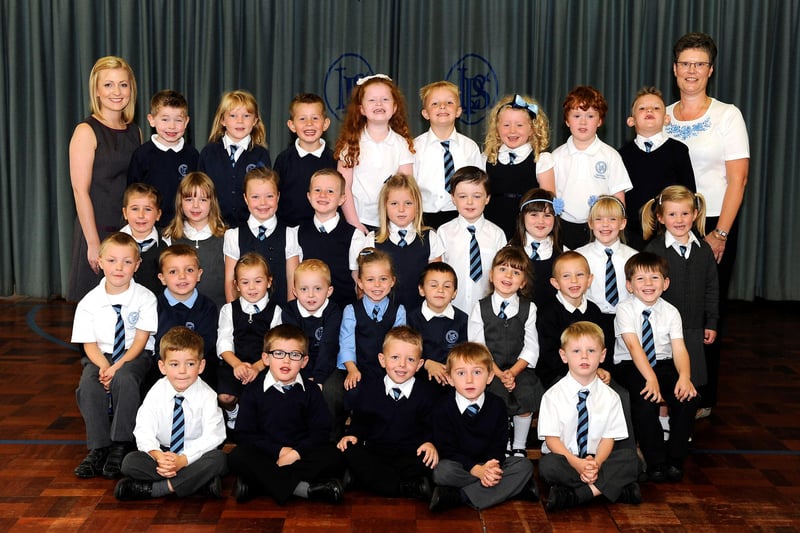 Laurieston Primary 1 class 2013.