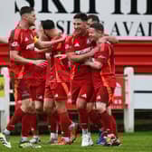 28-12-2024. Picture Michael Gillen. CAMELON. Carmuirs Park. Camelon Juniors v Bo'ness Athletic. East of Scotland First Division. Season 2024 -2025. Camelon goal, Jordan Kirkpatrick