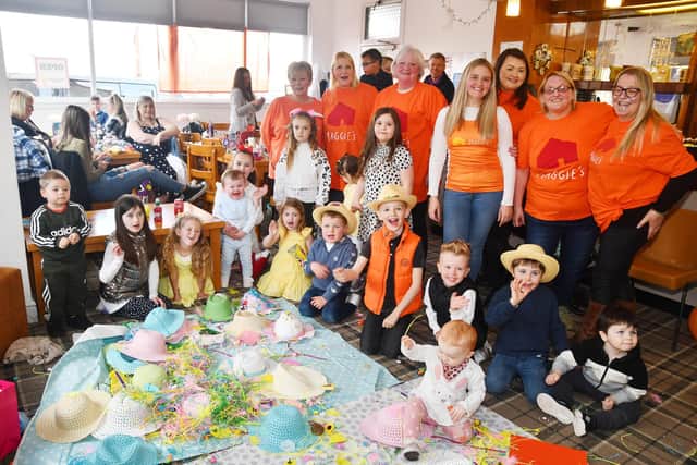 Mariner Bar in Camelon's fundraising Easter Party for Maggie's Forth Valley