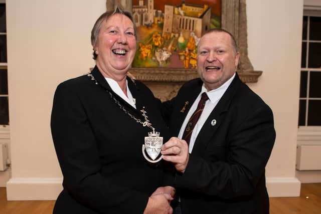 Provost John Cunningham handed over the chain of office to Provost Elizabeth Park. Photo by Andrew West.