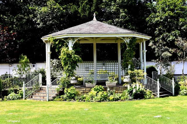 Cyrenians are looking for funding to bring bands back to the bandstand in Dollar Park, in partnership with the Friends of Dollar Park.
