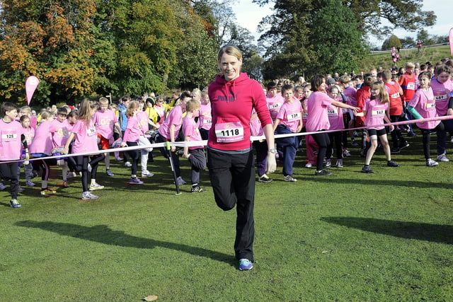 Eilidh leads the warm-up.