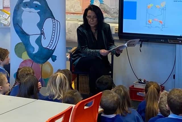Siobhian Brown read an excerpt from the book to P3 pupils at Linlithgow PS.