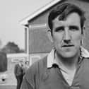 MYSTERY PLAYER: Who is this ex-Welsh and Lions ace? (Photo: Reg Speller/Fox/Hulton Archive/Getty Images)