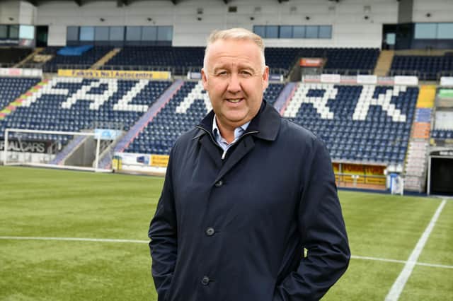 Former Falkirk FC chairman Lex Miller has signed off after 17 years on the Bairns' Board of Directors
