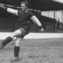 Syd Puddefoot during a West Ham training session at Upton Park in August 1921  (Photo: Topical Press Agency/Getty Images)