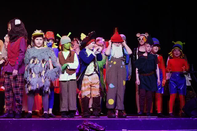 The production ran from Thursday to Saturday.