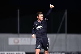 Falkirk star Liam Henderson has recounted humorous incident involving previous boss Dick Campbell