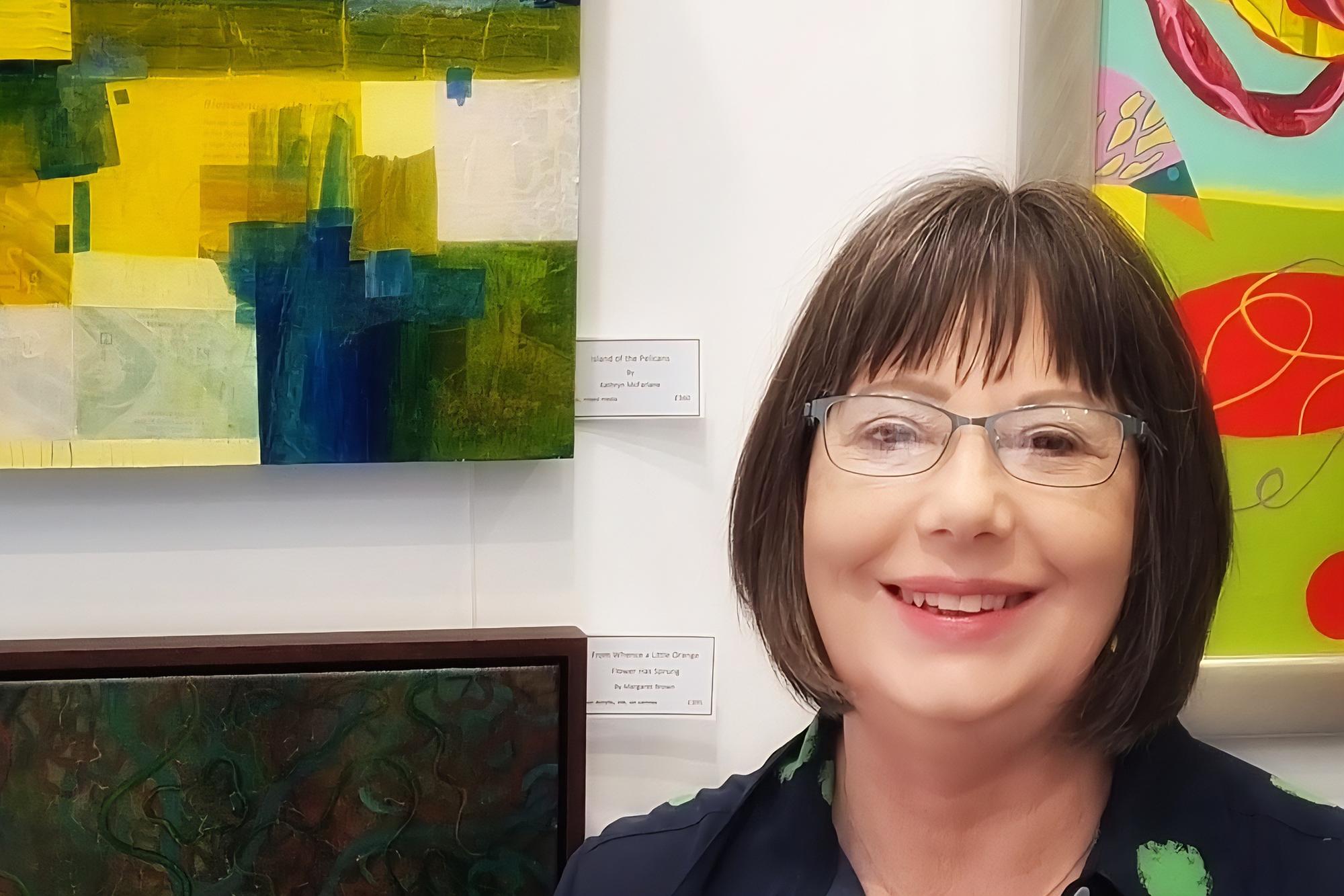 Falkirk-born artist to unveil New Perspectives at Firefly Gallery in Bo ...