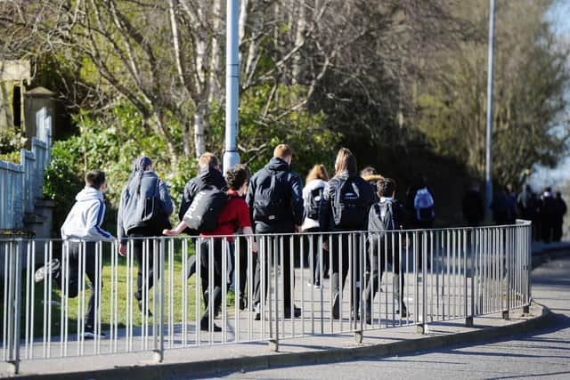 Falkirk High School pupils leaving the end of their school day (Pic: Michael Gillen)