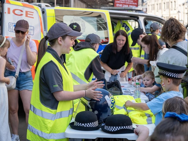 Police Scotland Youth Volunteers captivate the crowd.