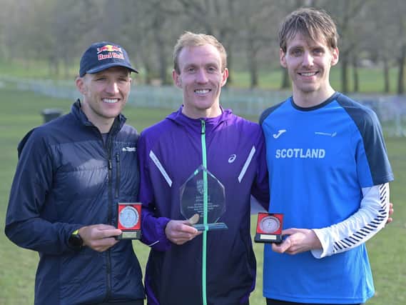 Falkirk Vics' Scott Stirling (right) was on top form down south over the weekend (Photo: Neil Renton/Scottish Athletics)