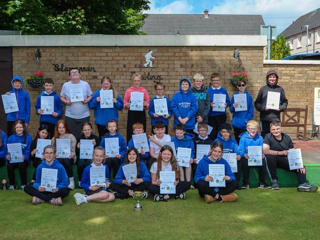 All the pupils who took part at Slamannan Bowling Club received a certificate.