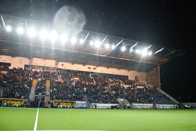 08-10-2024. Picture Michael Gillen. FALKIRK. Falkirk Stadium. Falkirk FC v Livingston FC. Season 2024 - 2025. SPFL William Hill Championship. Match Day 6. Falkirk fans. Falkirk FC New lighting system installed. Falkirk disco lights.