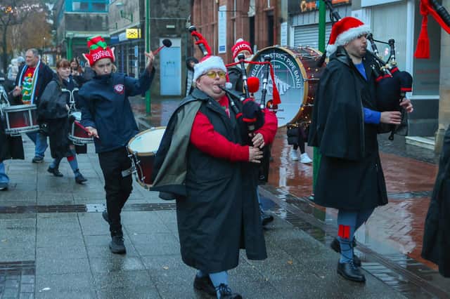 Camelon and District Pipe Band help Grangemouth Festive Celebration go marching on
(Picture: Scott Louden, National World)