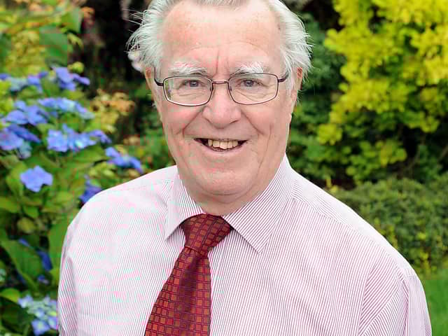Falkirk Herald gardening guru Sandy Simpson