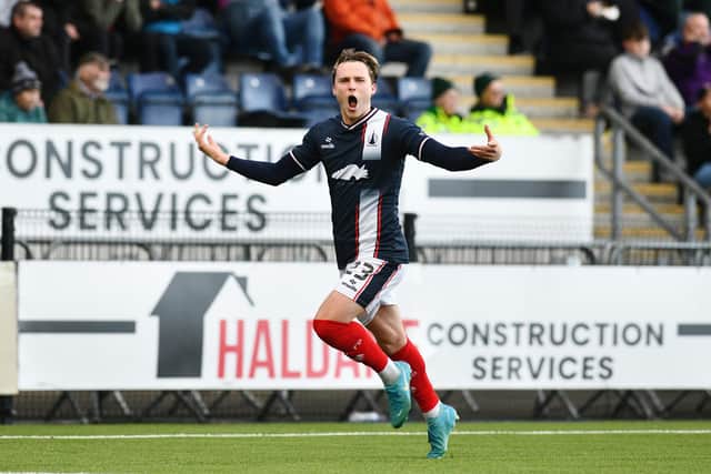 26-10-2024. Picture Michael Gillen. FALKIRK. Falkirk Stadium. Falkirk FC v Dunfermline Athletic FC. Season 2024 - 2025. SPFL William Hill Championship. Match Day 11.