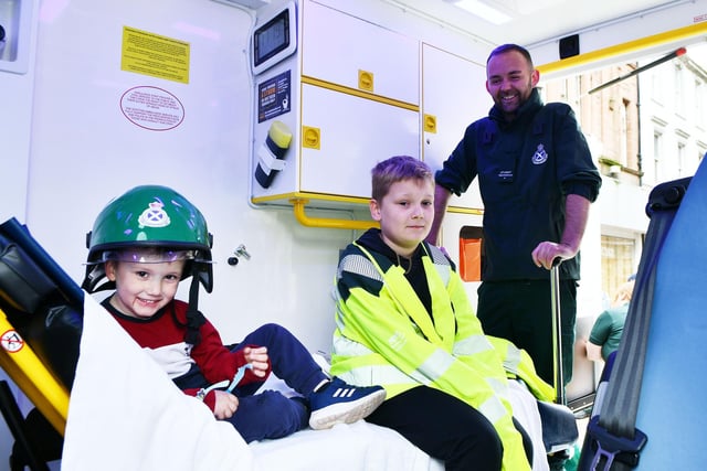 Travis Crawford, 4, and Dexter Crawford, 8, from Falkirk find out more about the inside of an ambulance.
