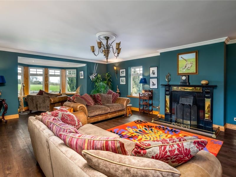 Drawing room.