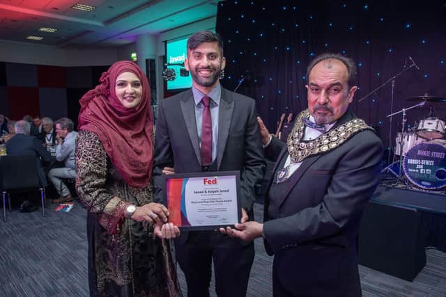 Jawad and Asiyah Javed named overall winners of the Shop Local, Shop Little Heroes Awards,  presented by Fed’s  National President Narinder Randhawa
