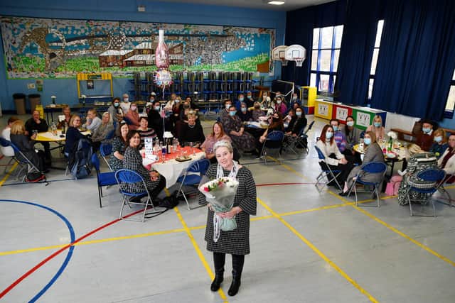 Support for learning assistant Linda Roberts was thrown a surprise afternoon tea party by colleagues at Easter Carmuirs Primary when she retired after 27 years.