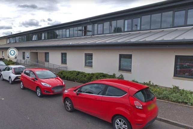 There are 1280 patients per GP at Parkview Practice, Larbert.
In total there are 5118 patients and  four GPs.
