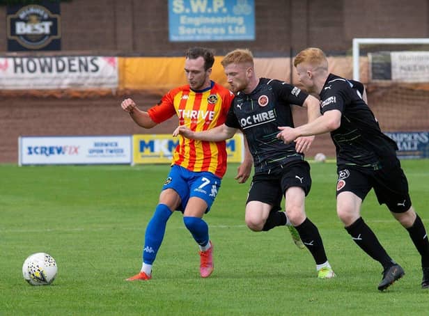 Euan O'Reilly looks to win possession in midfield (Photos: Alan Bell/Berwick Rangers FC)
