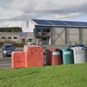 Plans to bulldoze Kirkliston Leisure Centre to make way for a school have been halted after councillors called for alternative sites on greenbelt land to be explored. (Pic: Google)