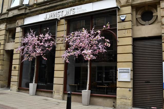 Johnston's Bar Bistro in Lint Riggs, Falkirk closed at the end of July