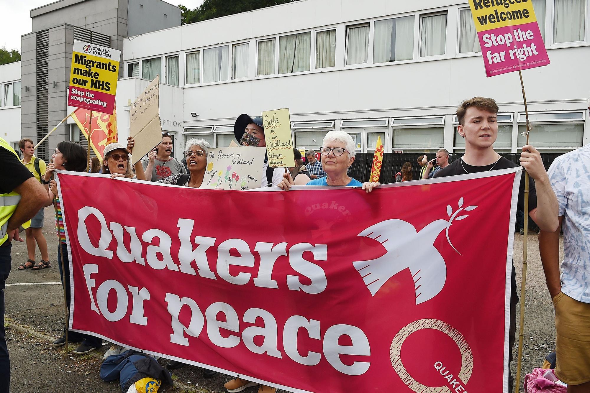 Protest In Falkirk Watch as protests take place at asylum seeker hotel in Falkirk town centre