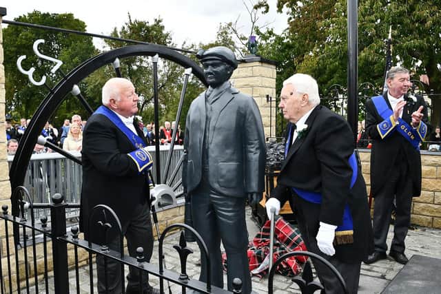 David Chirray ands Joe Hamilton unveil the new memorial to mark the centenary of the pit disaster in the Braes.  Pic: Michael Gillen