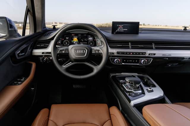 The interior of the 2015 Audi Q7 e-tron.