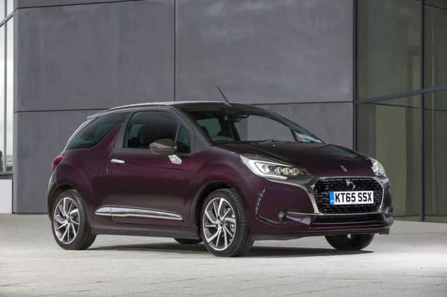 The exterior of the DS3 Cabrio 2016.