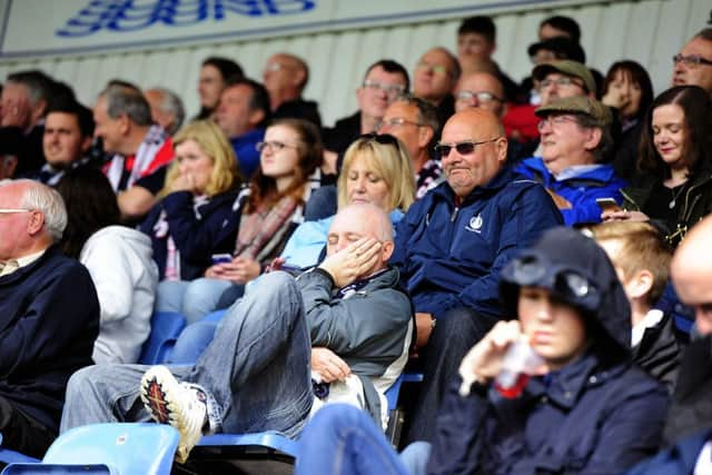 20-08-2016. Picture Michael Gillen. DUMFRIES. Palmerston Park. Queen of the South FC v Falkirk FC. SPFL Ladbrokes Championship. Falkirk fans.