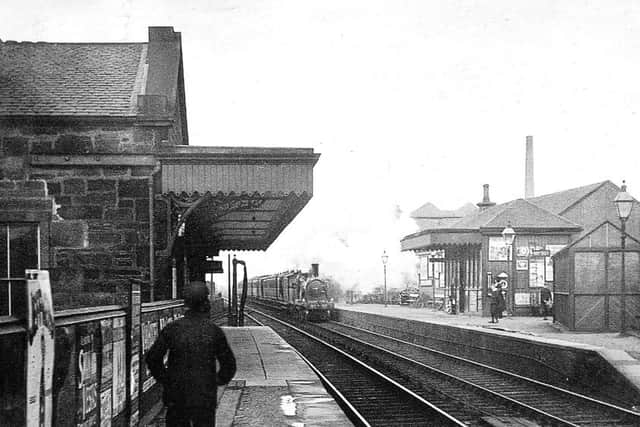 A nostalgic image of how Linlithgow station used to look