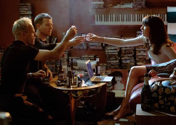 Simon (Jonny Lee Miller), Renton (Ewan McGregor) and Veronika (Anjela Nedyalkova) getting together in Trainspotting 2.