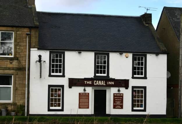 Camelon's Canal Inn (above) and the Union Inn viewed from Lock 16 (below).