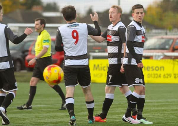 East Stirlingshrie hope to celebrate themselves on Saturday after seeing opponents EK win the league