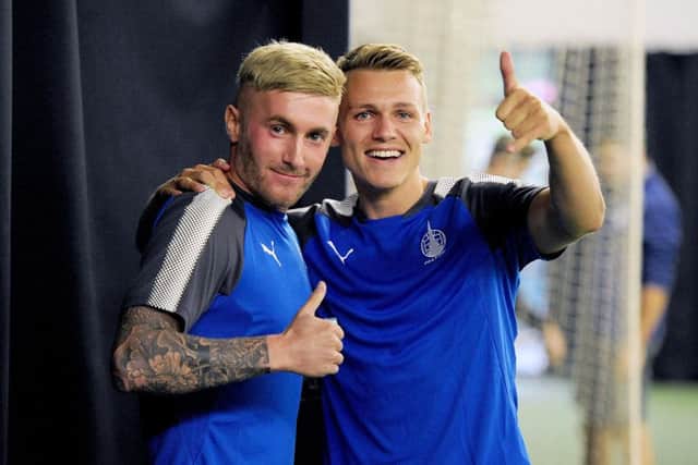Craig Sibbald and Joe McKee shared a laugh at pre-season testing on Tuesday. Picture Michael Gillen.