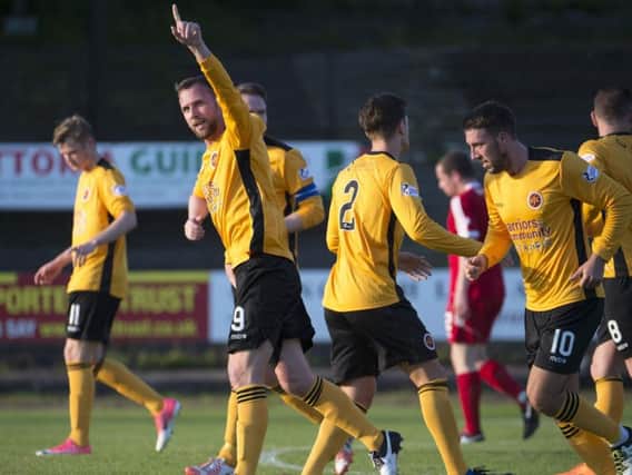 Colin McMenamin celebrates after putting Stenhousemuir in front.