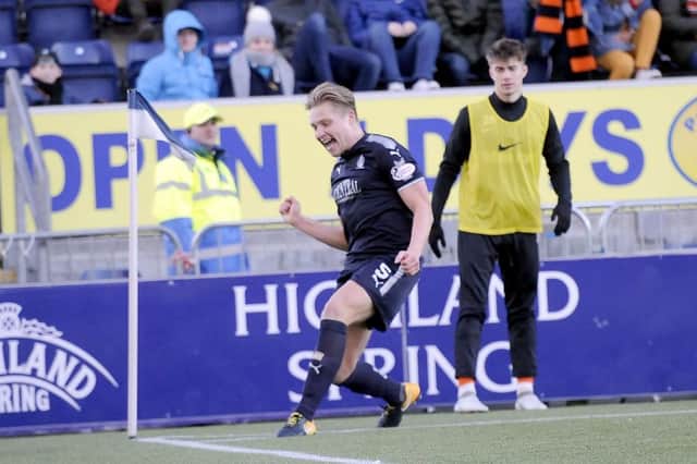 Peter Grant set the Bairns on their way to an unbelievable win. Picture Michael Gillen.