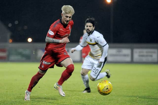 23-12-2017. Picture Michael Gillen. DUMBARTON. YOUR Radio 103FM Stadium. Dumbarton FC v Falkirk FC. SPFL Ladbrokes Championship. Craig Sibbald 10.
